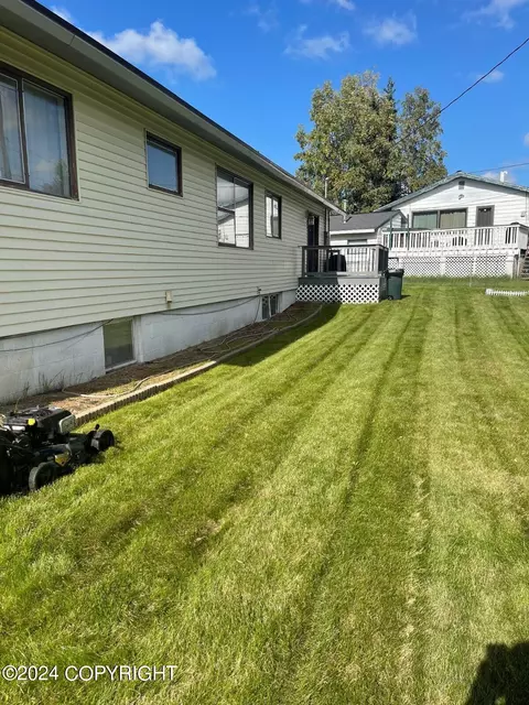 Exterior - 1722 Brink Dr, Anchorage, AK 99504 photo 15 of 19