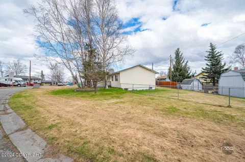 Exterior - 1722 Brink Dr, Anchorage, AK 99504 photo 13 of 19