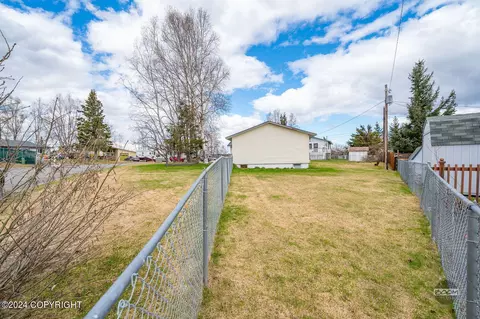 Exterior - 1722 Brink Dr, Anchorage, AK 99504 photo 14 of 19