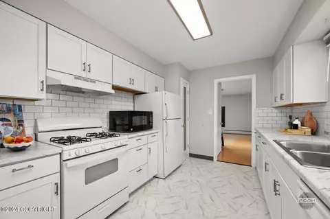 Kitchen - 1722 Brink Dr, Anchorage, AK 99504 photo 1 of 5