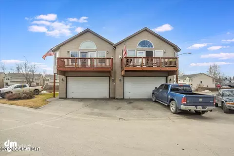 11810 Falklands Loop # 86, Eagle River, AK 99577
