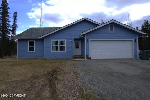 705 Hester Ave, Soldotna, AK 99669
