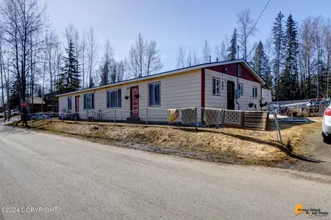 5321 E 22nd St, Anchorage, AK 99508 photo 2