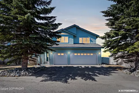 18620 Harlequin Pl, Anchorage, AK 99516