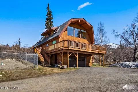 18201 Golden View Dr, Anchorage, AK 99516