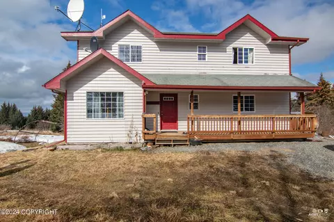 40395 Forest Dr, Homer, AK 99603