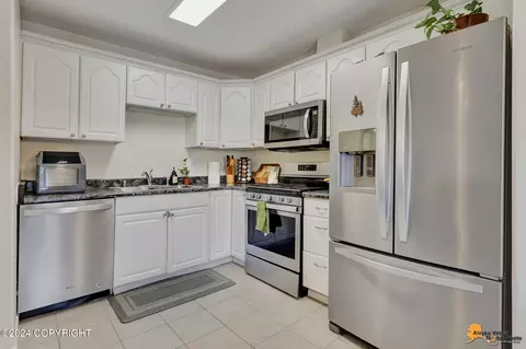 2022 E 73rd Ave # 2, Anchorage, AK 99507 photo 9