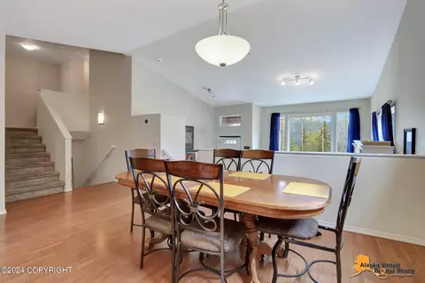 Dining - 20567 Pine Crest Ln, Eagle River, AK 99577 photo 3 of 4