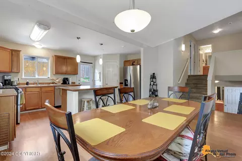 Dining - 20567 Pine Crest Ln, Eagle River, AK 99577 photo 2 of 4