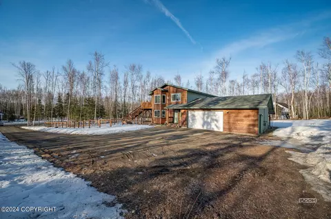 1920 S Countrywood Dr, Wasilla, AK 99623