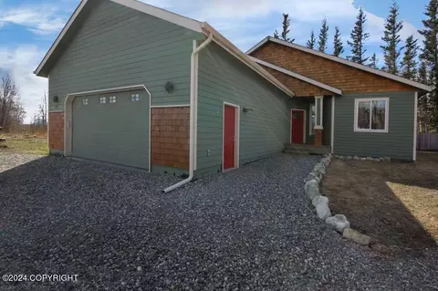141 Eagle Ave, Palmer, AK 99645 photo 3