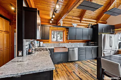 Kitchen - 2016 Mount Kiliak Cir, Eagle River, AK 99577 photo 3 of 4