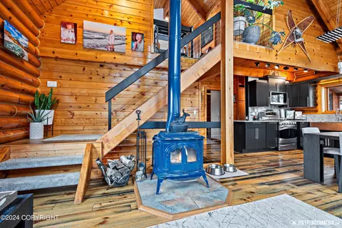 Entry Way - 2016 Mount Kiliak Cir, Eagle River, AK 99577 photo 2 of 6