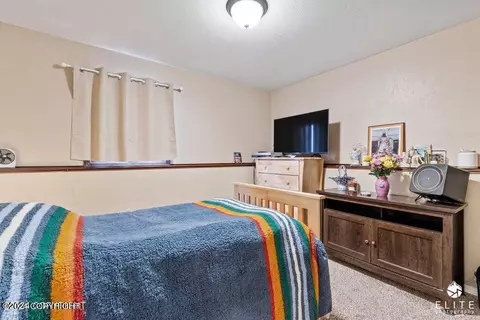 1237 H St, Anchorage, AK 99501 photo 16