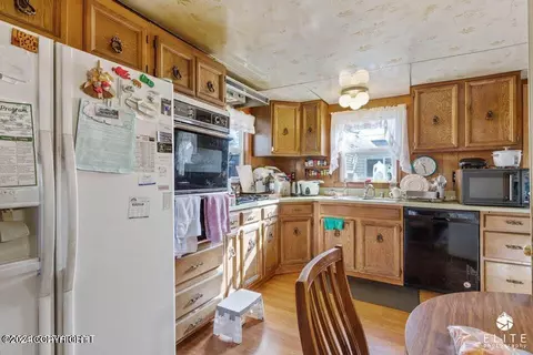 1237 H St, Anchorage, AK 99501 photo 20