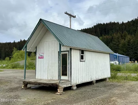 000 No Real Property, Seldovia, AK 99663