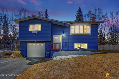 7104 Linden Dr, Anchorage, AK 99502