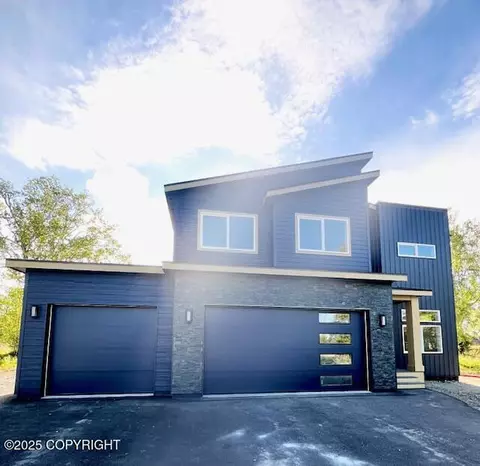 831 N Blue Atlas Cir, Palmer, AK 99645