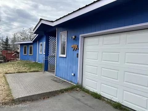 19127 Whirlaway Rd, Eagle River, AK 99577