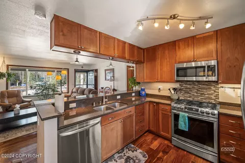 Kitchen - 10119 Wildwood St, Eagle River, AK 99577 photo 4 of 9