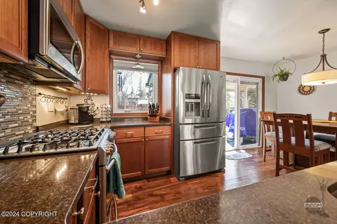 Kitchen - 10119 Wildwood St, Eagle River, AK 99577 photo 6 of 9