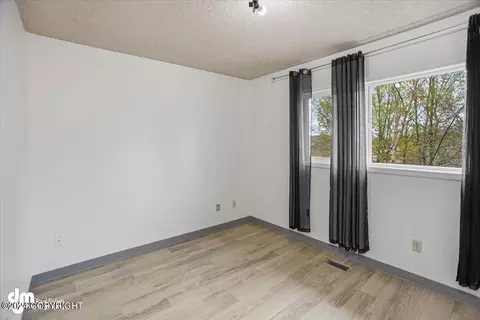 1850 Bellevue Loop, Anchorage, AK 99515 photo 13