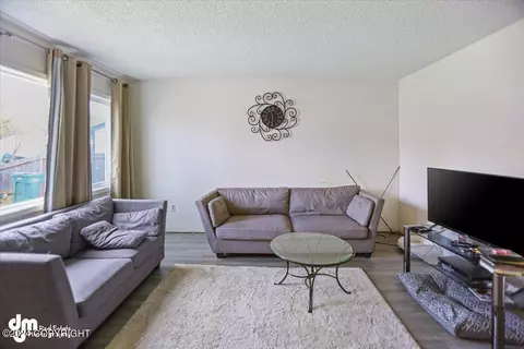 1850 Bellevue Loop, Anchorage, AK 99515 photo 4
