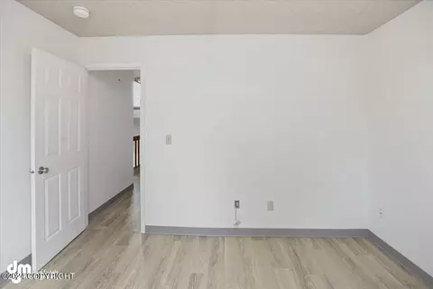 1850 Bellevue Loop, Anchorage, AK 99515 photo 15