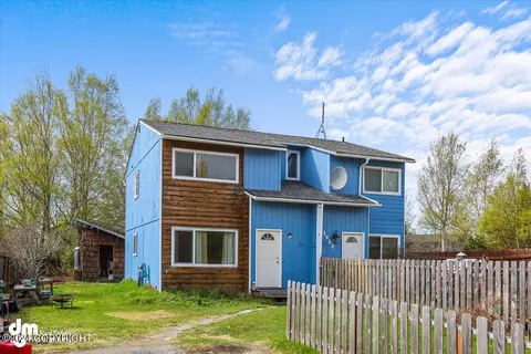 1850 Bellevue Loop, Anchorage, AK 99515 photo 2