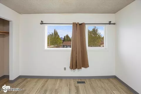 1850 Bellevue Loop, Anchorage, AK 99515 photo 23