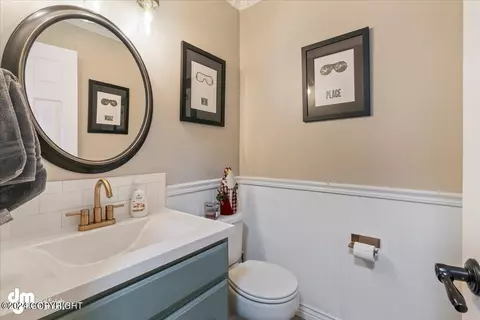 13700 Vasili Dr, Eagle River, AK 99577 photo 22