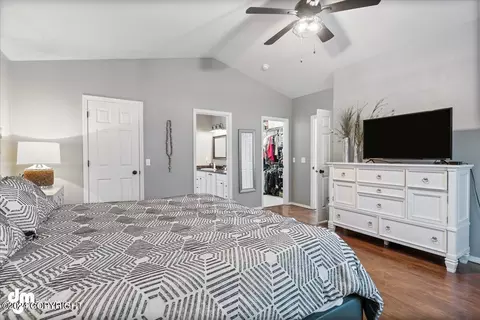13700 Vasili Dr, Eagle River, AK 99577 photo 26