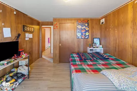 Bedroom - 8112 E 4th Ave, Anchorage, AK 99504 photo 4 of 9