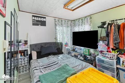 Bedroom - 8112 E 4th Ave, Anchorage, AK 99504 photo 9 of 9