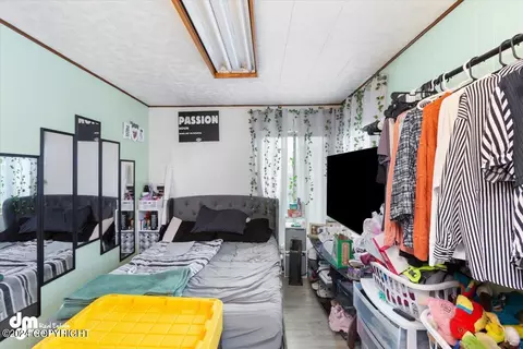 Bedroom - 8112 E 4th Ave, Anchorage, AK 99504 photo 8 of 9