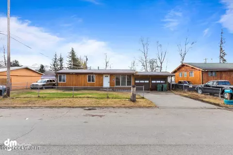 Exterior - 8112 E 4th Ave, Anchorage, AK 99504 photo 1 of 4