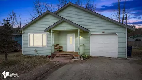 556 N Alaska St, Palmer, AK 99645