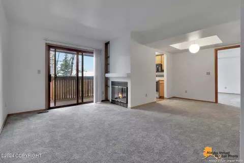 7361 Huntsmen Cir # 17G, Anchorage, AK 99518