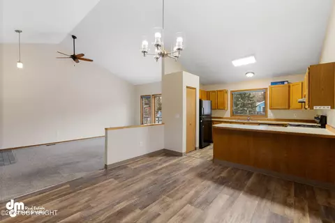 9307 Tanadak Cir, Eagle River, AK 99577 photo 2