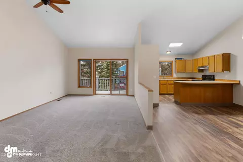 9307 Tanadak Cir, Eagle River, AK 99577 photo 4