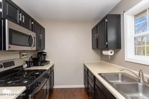 Kitchen - 10419 Holitna Cir, Eagle River, AK 99577 photo 2 of 4