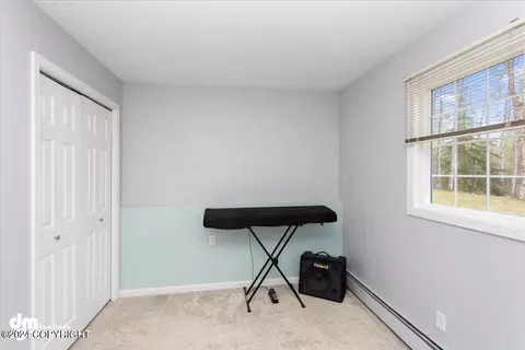 Bedroom - 10419 Holitna Cir, Eagle River, AK 99577 photo 10 of 11