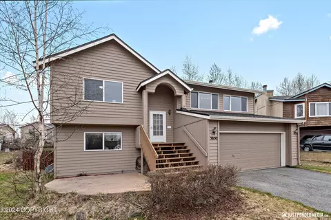 3850 Remington Cir, Anchorage, AK 99507