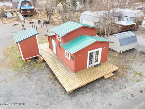45501 Catching Silvers Dr, Kenai, AK 99611