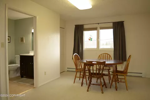 8410 E 12th Ct, Anchorage, AK 99504 photo 17