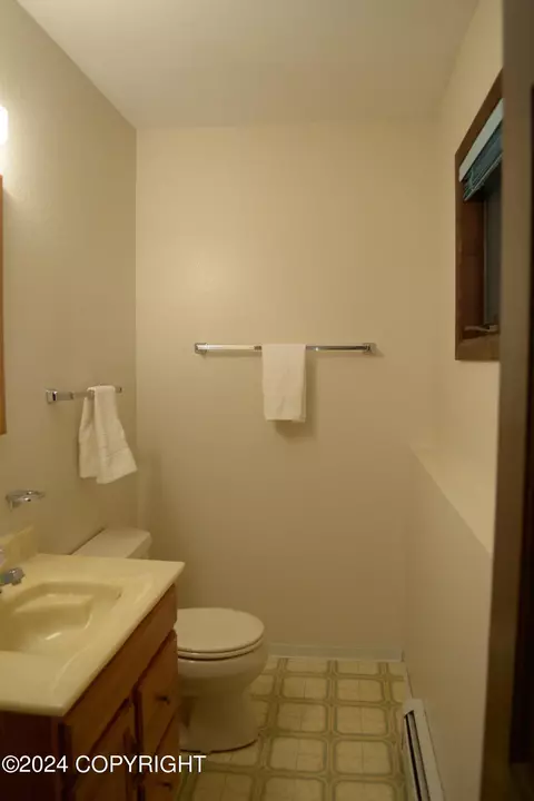8410 E 12th Ct, Anchorage, AK 99504 photo 21