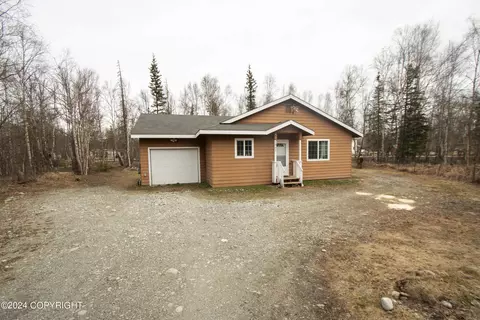 1905 E Longspur Ct, Wasilla, AK 99654
