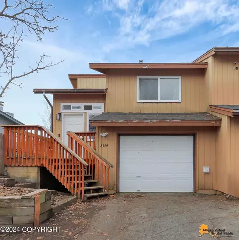 8340 Ragged Top Cir, Anchorage, AK 99504