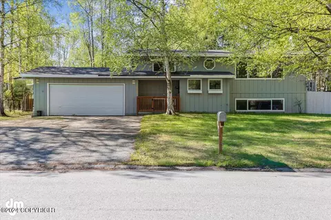 7420 Ticonderoga Pl, Anchorage, AK 99502