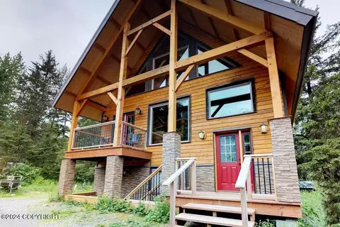 135 Cortina Rd, Girdwood, AK 99587